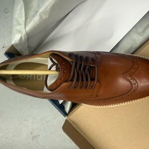 Cole Haan Men's Tan Leather Wingtip Derby Shoes